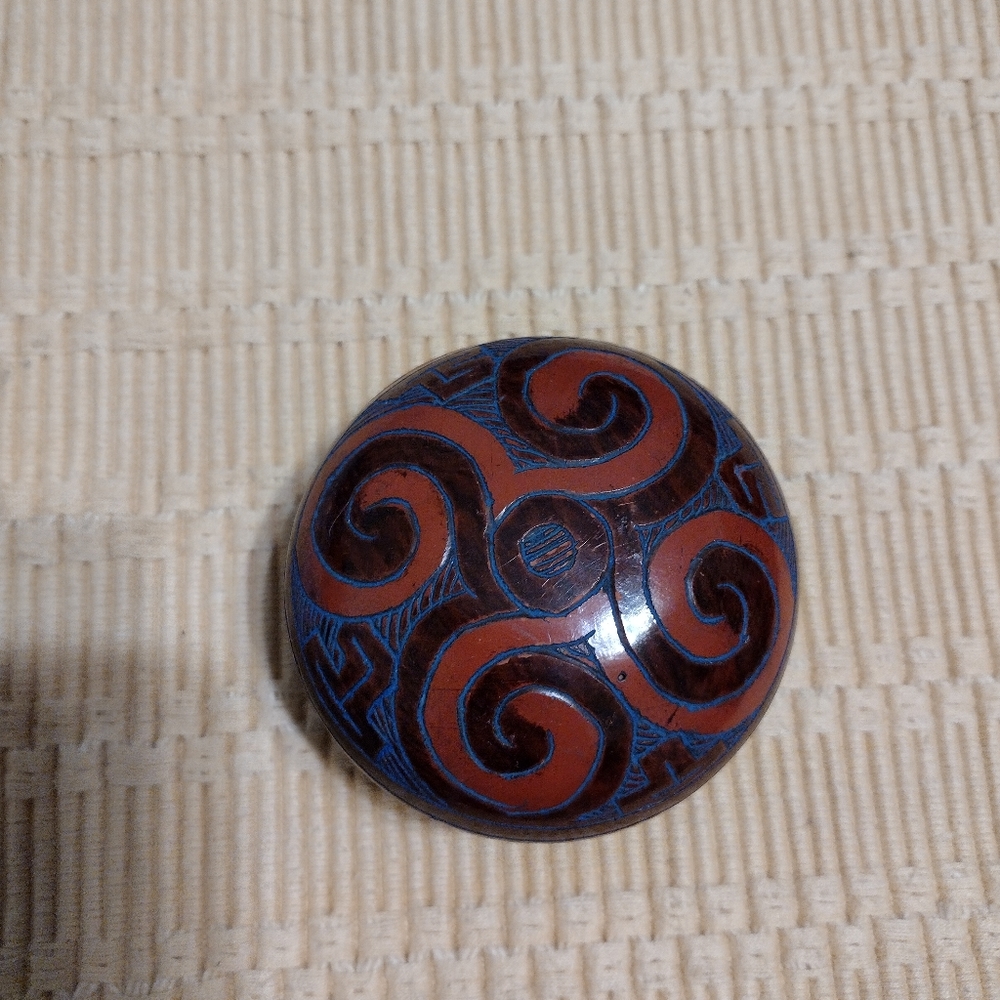 🔥  Vintage Hand painted trinke Box